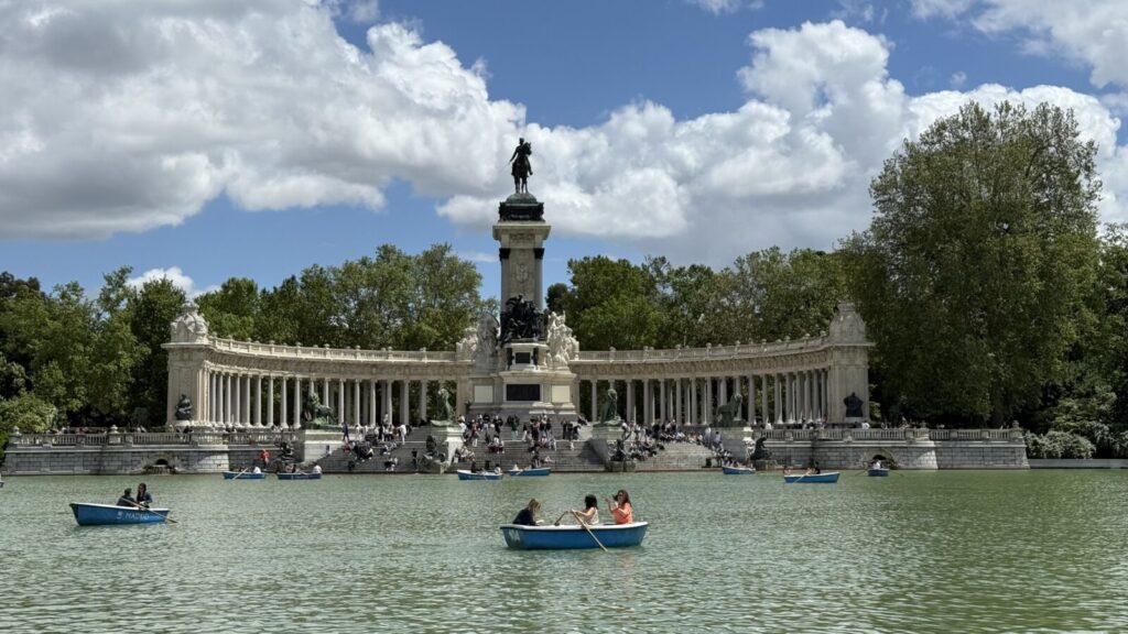 lo stagno del Parco del Retiro